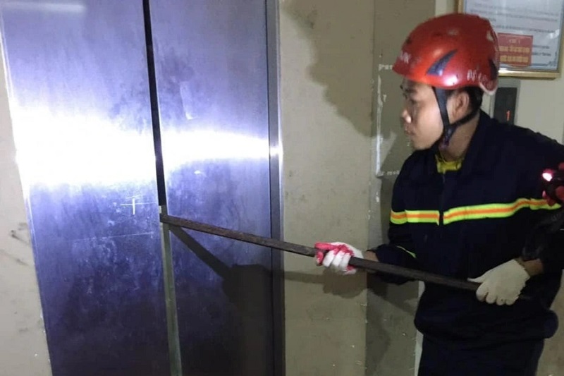 Phan-1-Cuu-ho-thang-may-Nhung-hieu-lam-nghiem-trong-2