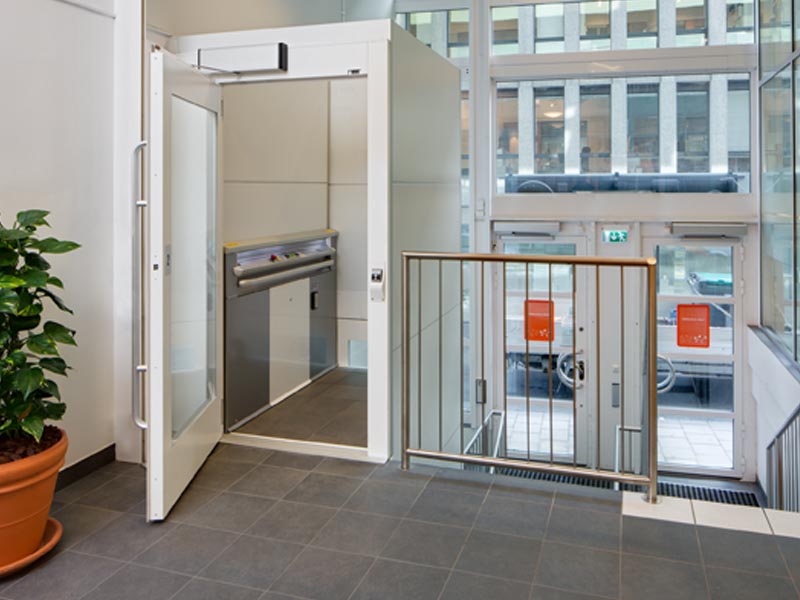 Có Nên Sử Dụng Thang Máy Gia Đình Không Hố Pit?